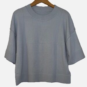 Saodimallsu Crop Sweater Women's Small Cropped Short Sleeve Silver Gray NWT